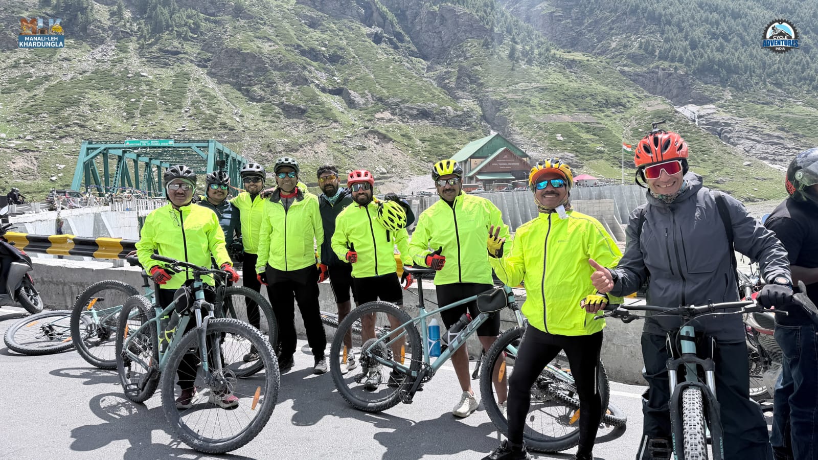 Manali–Leh–Khardung La